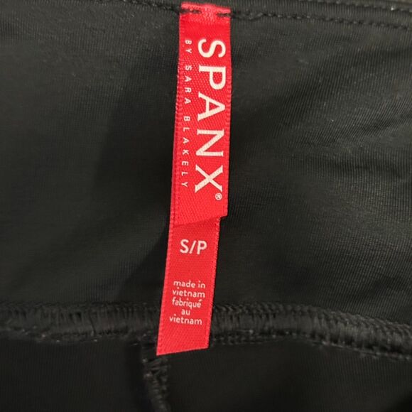 Spanx Black Faux Leather High Waist Ankle Length Leggings Size Small - Picture 7 of 12